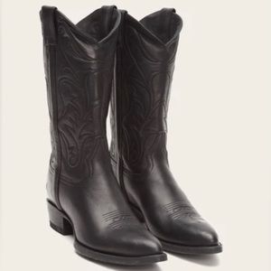 Frye Bruce Pull On cowgirl boots